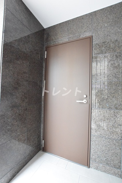 小西ビル