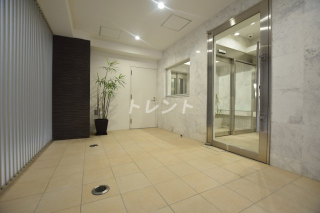 Luxe Yotsuya【リュクス四谷】