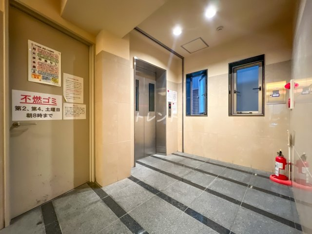 ディム秋葉原