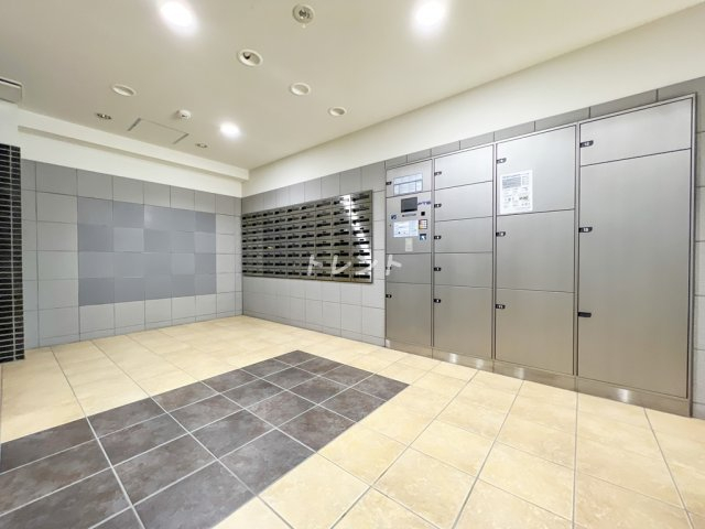 プレシス東神田