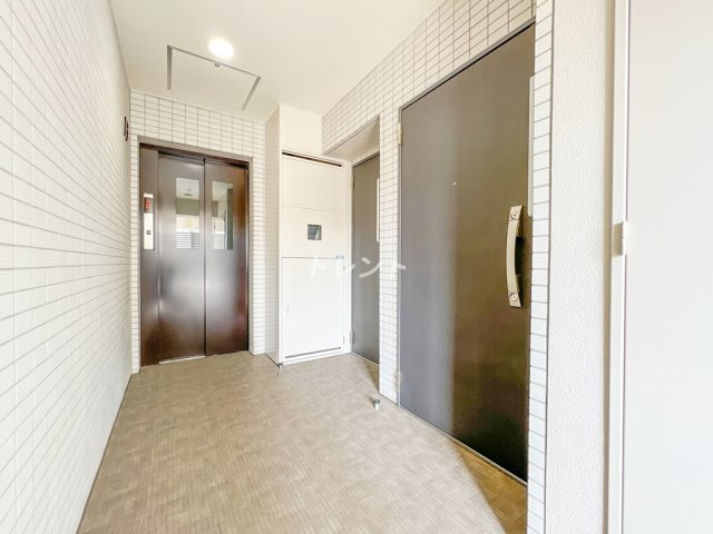 プレシス東神田