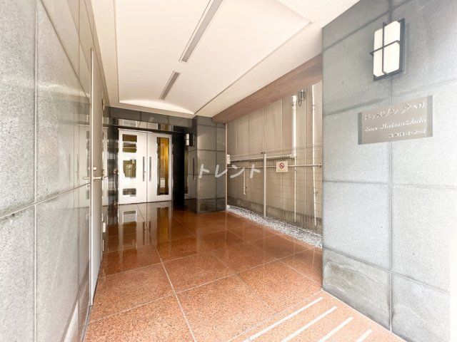 ドゥメゾン戸田