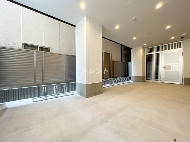 レオーネ秋葉原