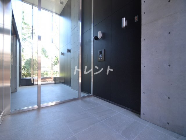 シーズンフラッツ高田馬場リバーサイドノース