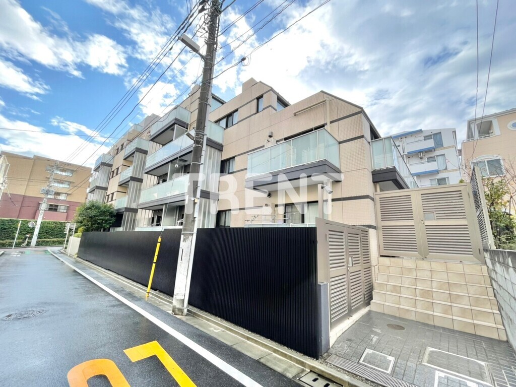 ピアース中野坂上