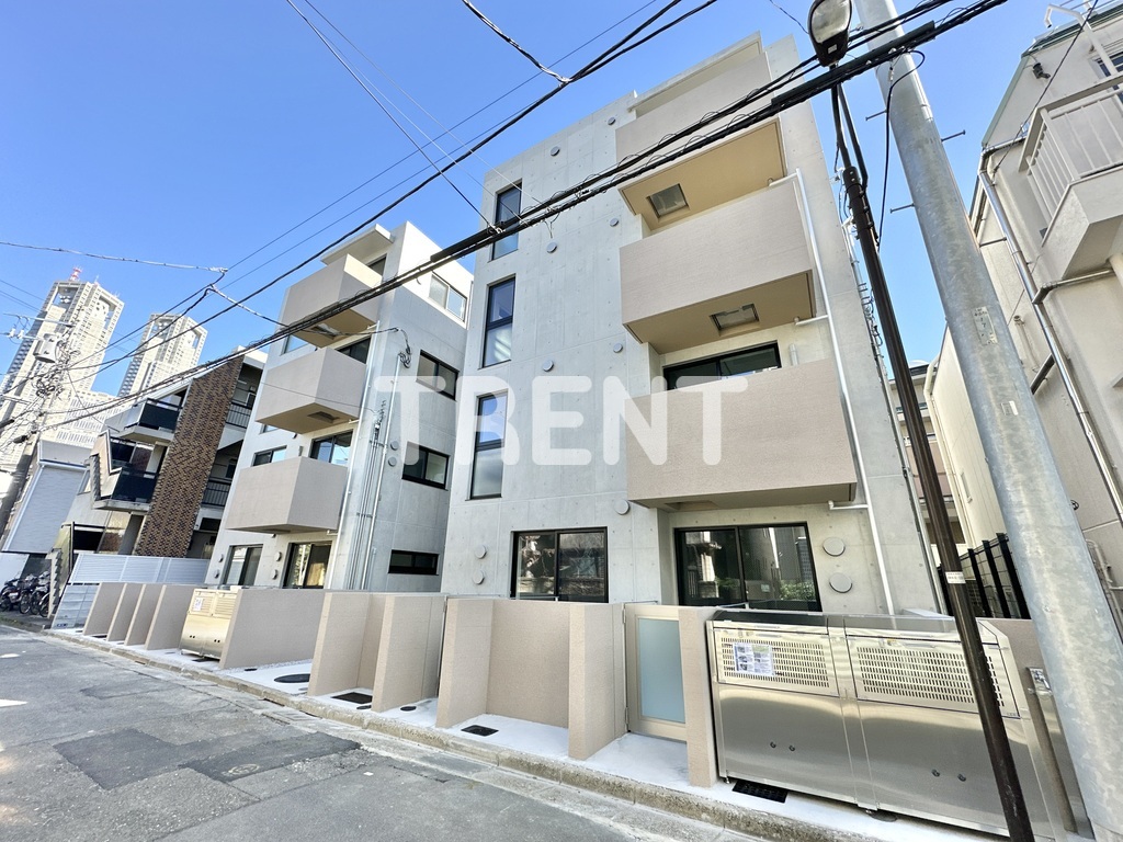 ファーレ西新宿Ⅷ