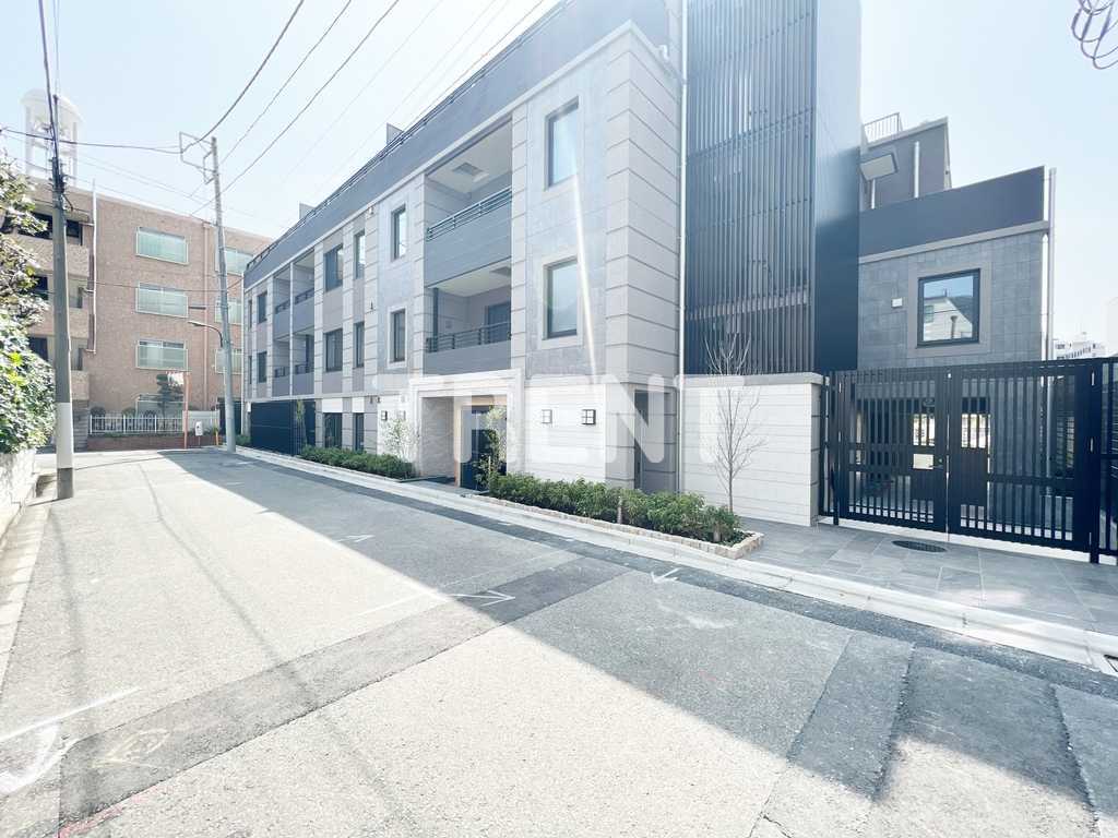 ラペルラ市谷砂土原町