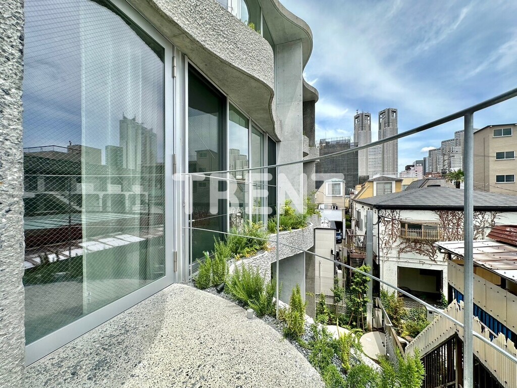 新宿ニューヴィラ