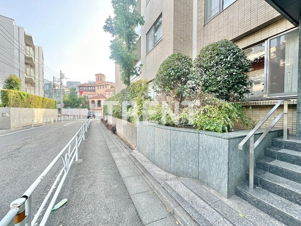 MFPRコート代官山
