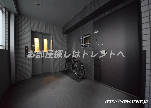 ウェルスクエア神保町