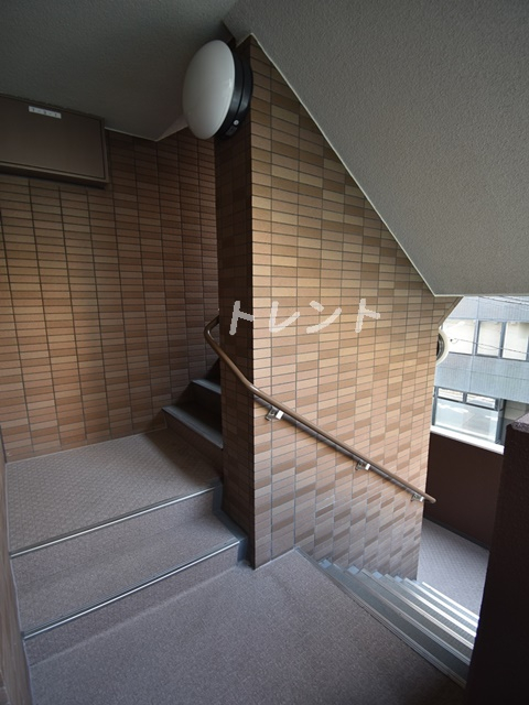 ガラステージ京橋