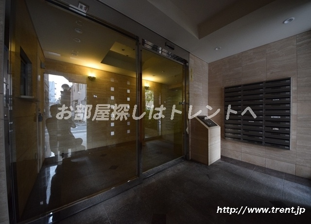 アビテ市ヶ谷納戸町