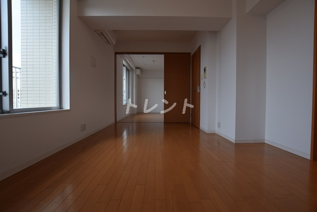 プラウドフラット神楽坂-702