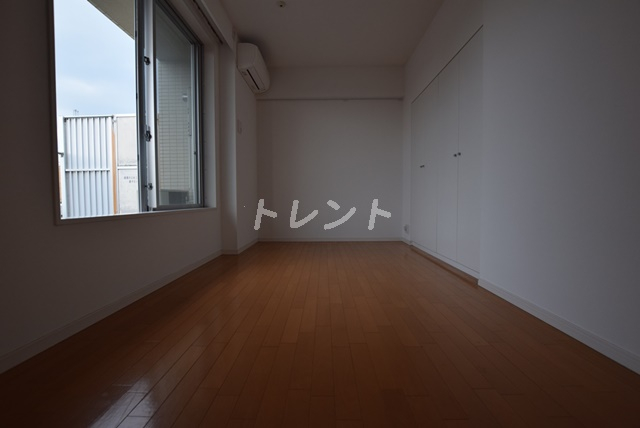 プラウドフラット神楽坂-702