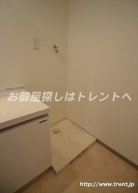 サンクタス市ヶ谷富久町イーストタワー-702