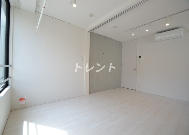 パセオ新宿-205