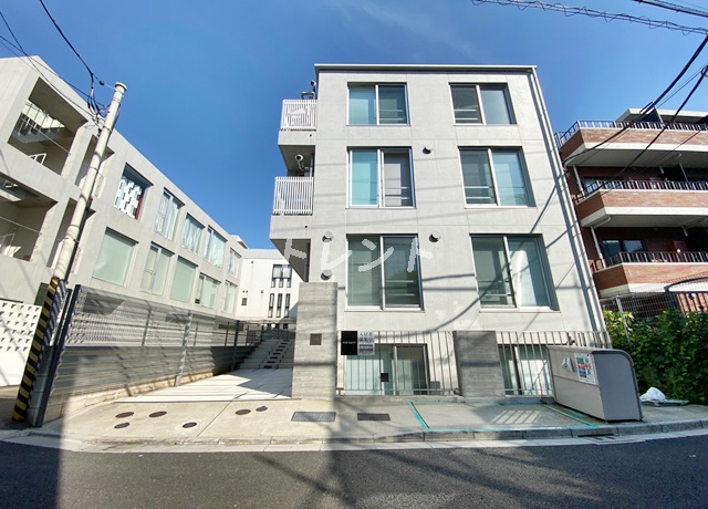 パセオ神宮前-304