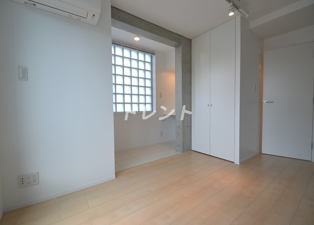 パセオ神宮前-304