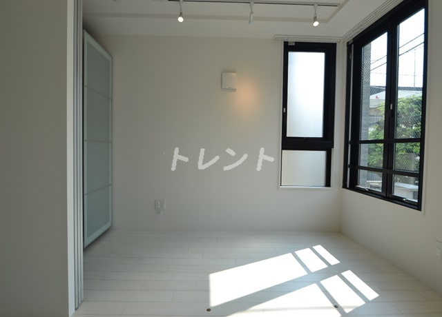ラピス若松河田-202