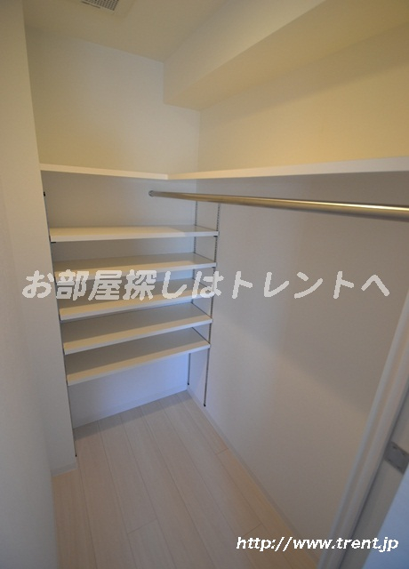 フェニックス新宿夏目坂-301
