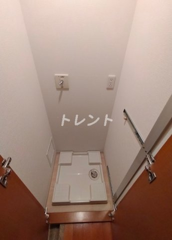 アジールコート中野坂上-205