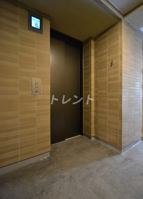 代々木の杜 緑邸-303