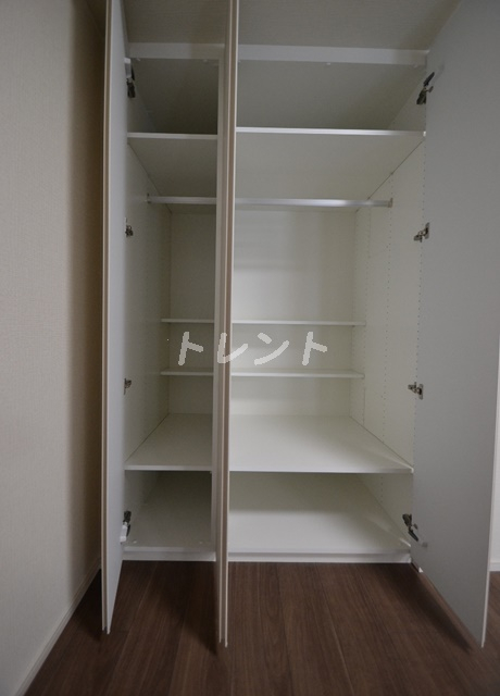 代々木の杜 緑邸-303