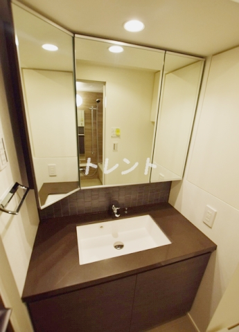 ザパークハビオ神楽坂香月-207