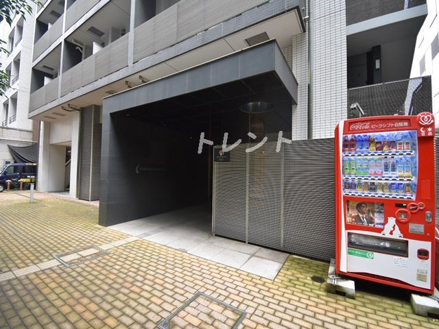 コンフォリア三田イースト-1002