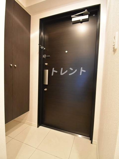 コンフォリア三田イースト-1002