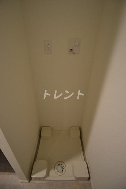 アダクストホーフ（AdakustHof）-203