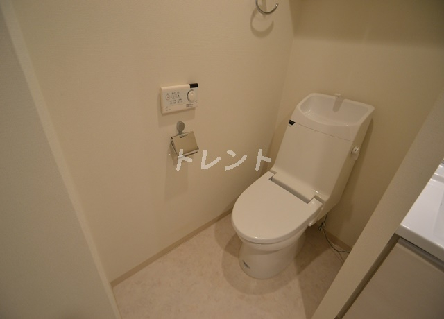 コスモリード新宿余丁町-107