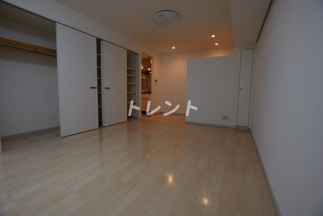 パークハビオ八丁堀-902