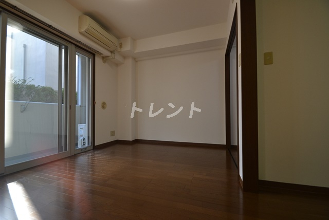 アドミーレ四谷-101