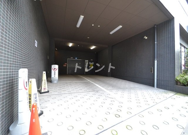 レジディア西麻布-304