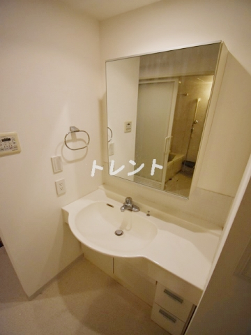 パークフラッツ銀座イースト-502