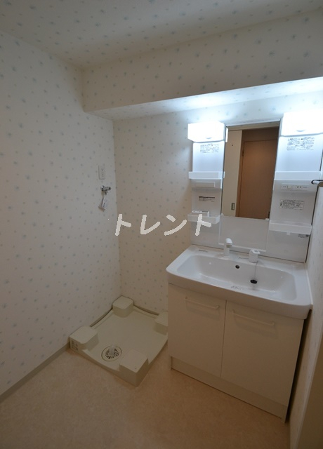 サンハイツ三光町-203