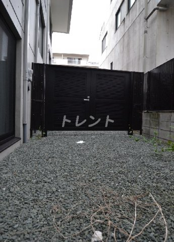 ライトテラス中野坂上-104