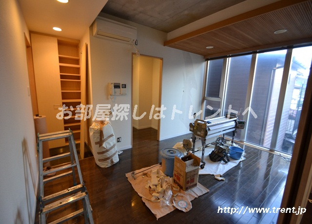 アドレー渋谷本町アネックス-303