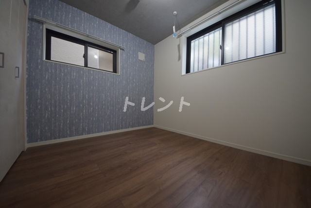 ウェルスクエアイズム文京小日向-201