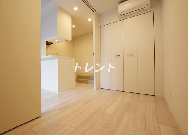 スタンズ神楽坂-101