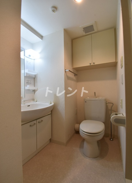 ラフィネ築地-404