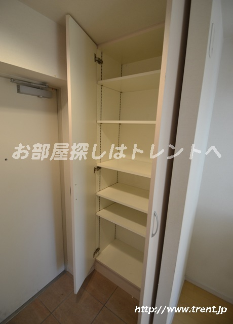 プレールドゥーク北新宿Ⅱ-203