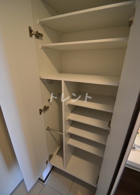 ジェノヴィア新中野スカイガーデン-408