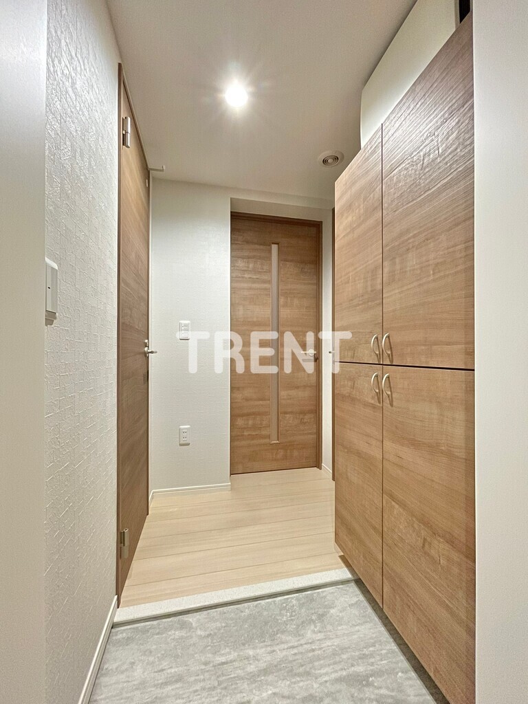 スクエア市谷河田町ヒルサイド-101