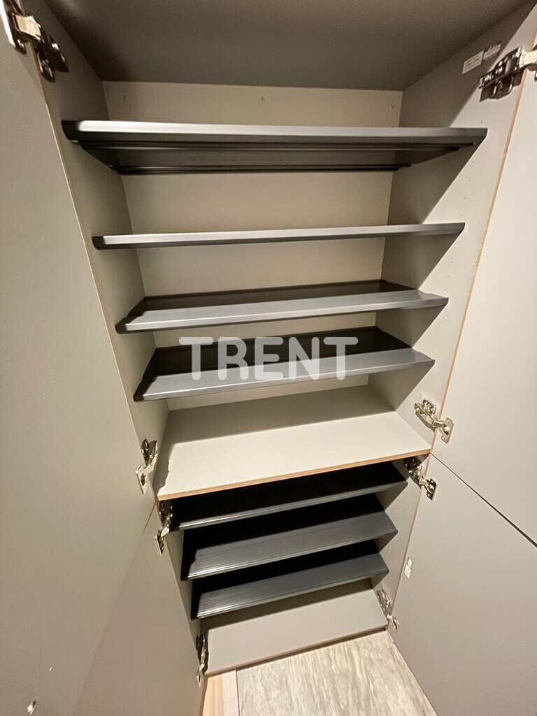 スクエア市谷河田町ヒルサイド-101