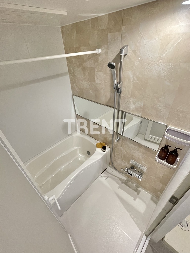 スクエア市谷河田町ヒルサイド-101