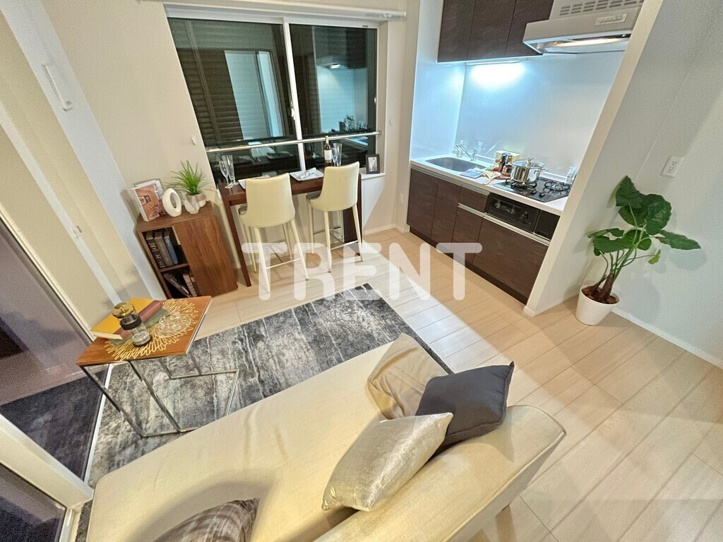 スクエア市谷河田町ヒルサイド-101