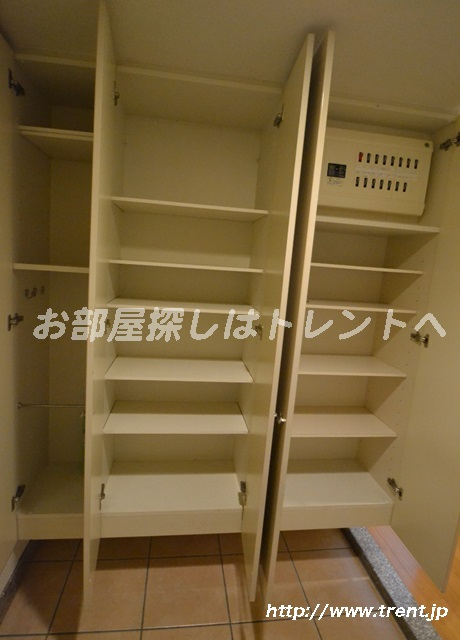 ディナスカーラ新宿-402