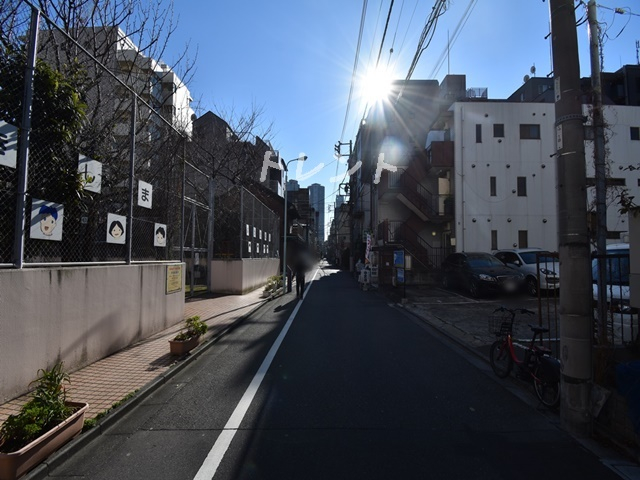 グランアセット月島-201